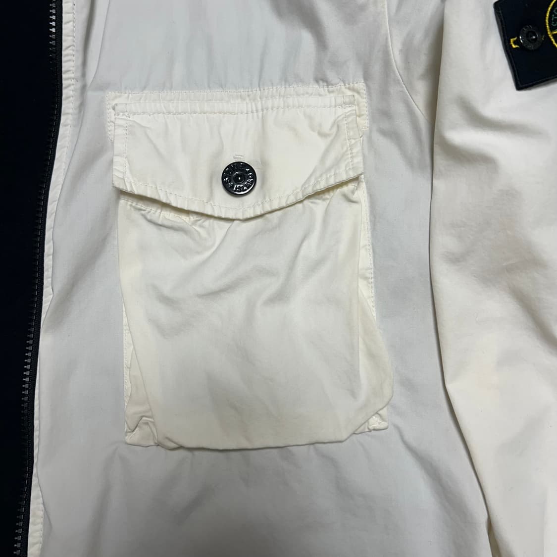 스톤아일랜드 오버 셔츠 상품이미지2