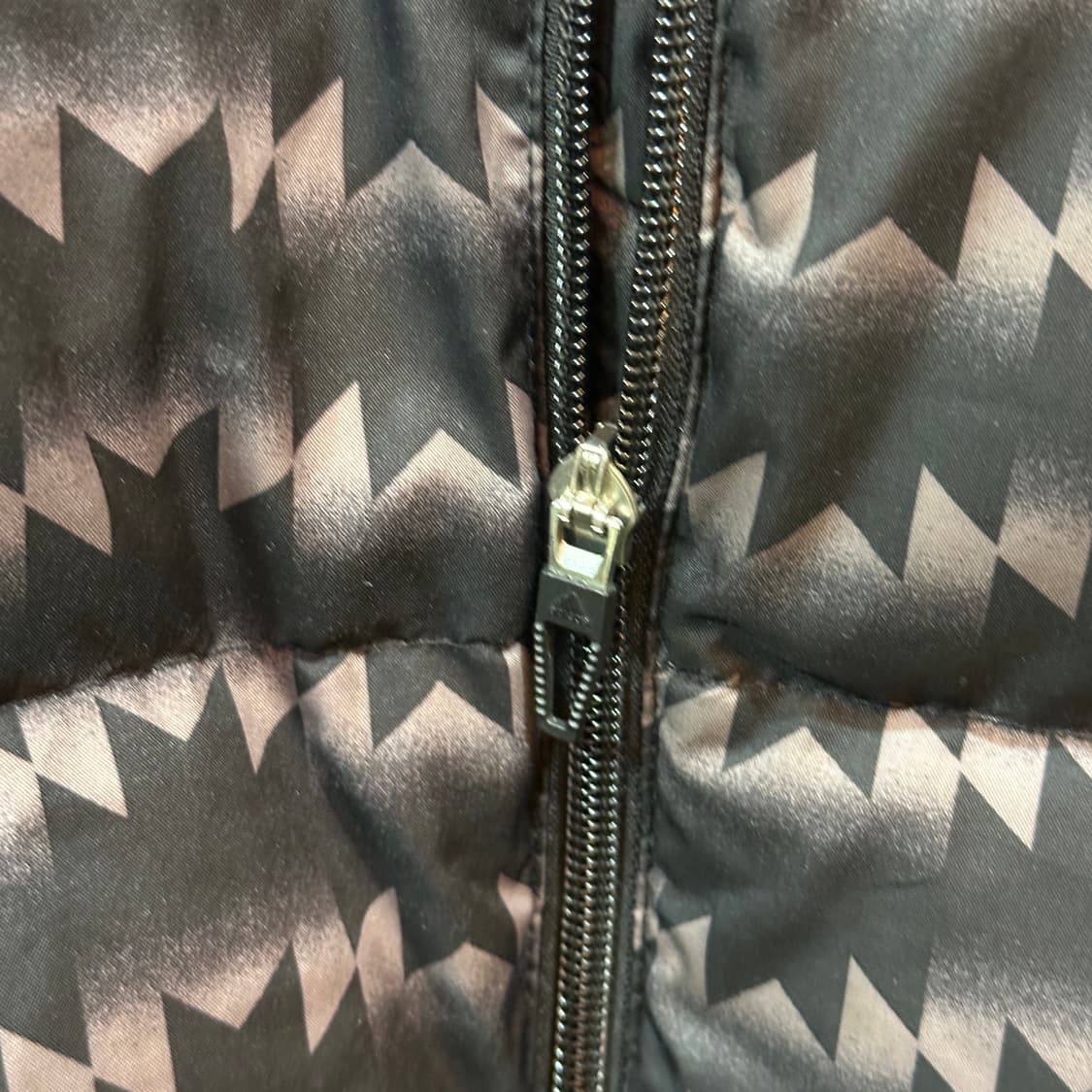 아디다스 맨유 덕다운 패딩 자켓 상품이미지4