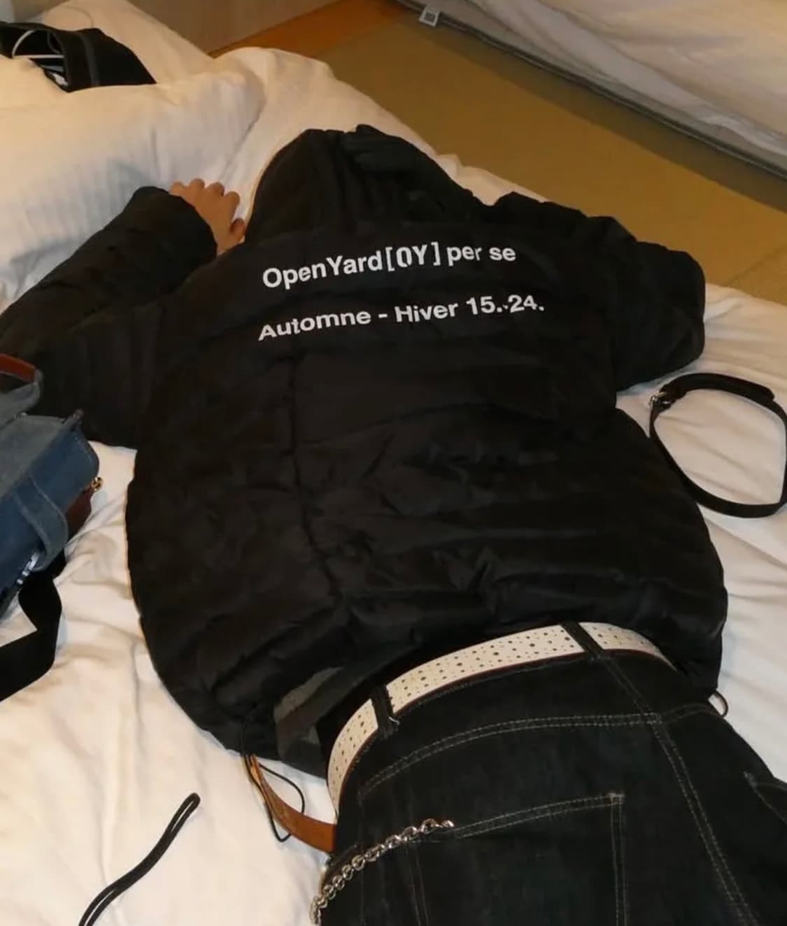 오와이 경량패딩 블랙 판매합니다.(새상품급) 상품이미지1