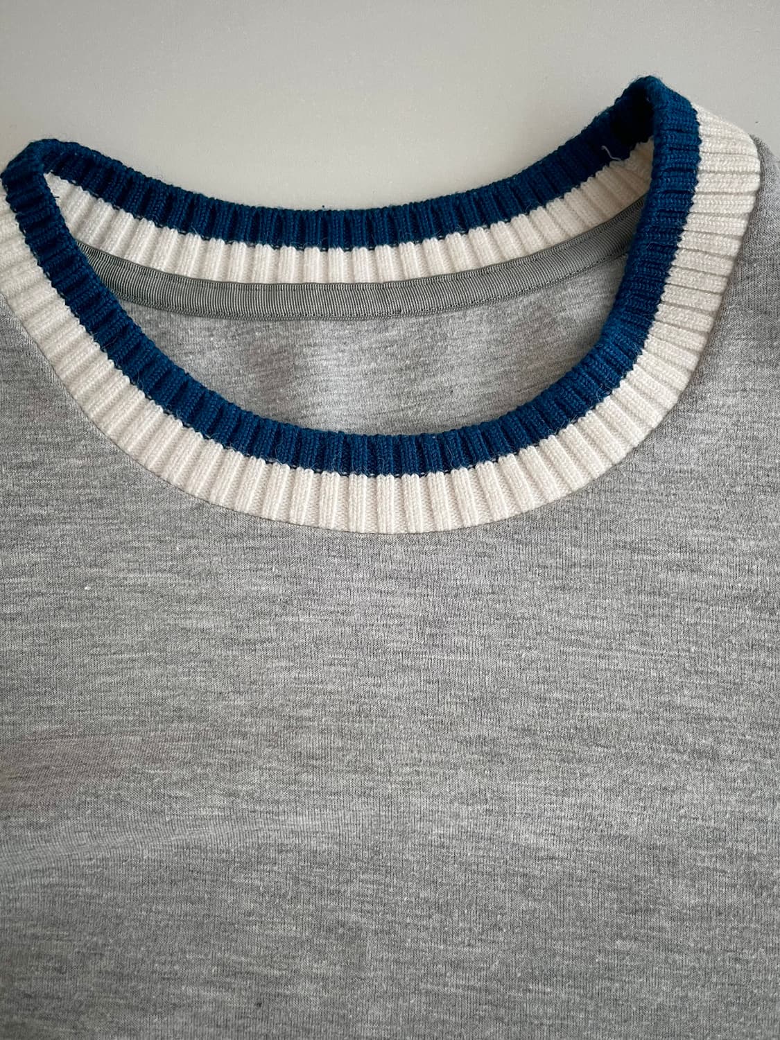 100) 시스템옴므 네오프렌 맨투맨 그레이 상품이미지4