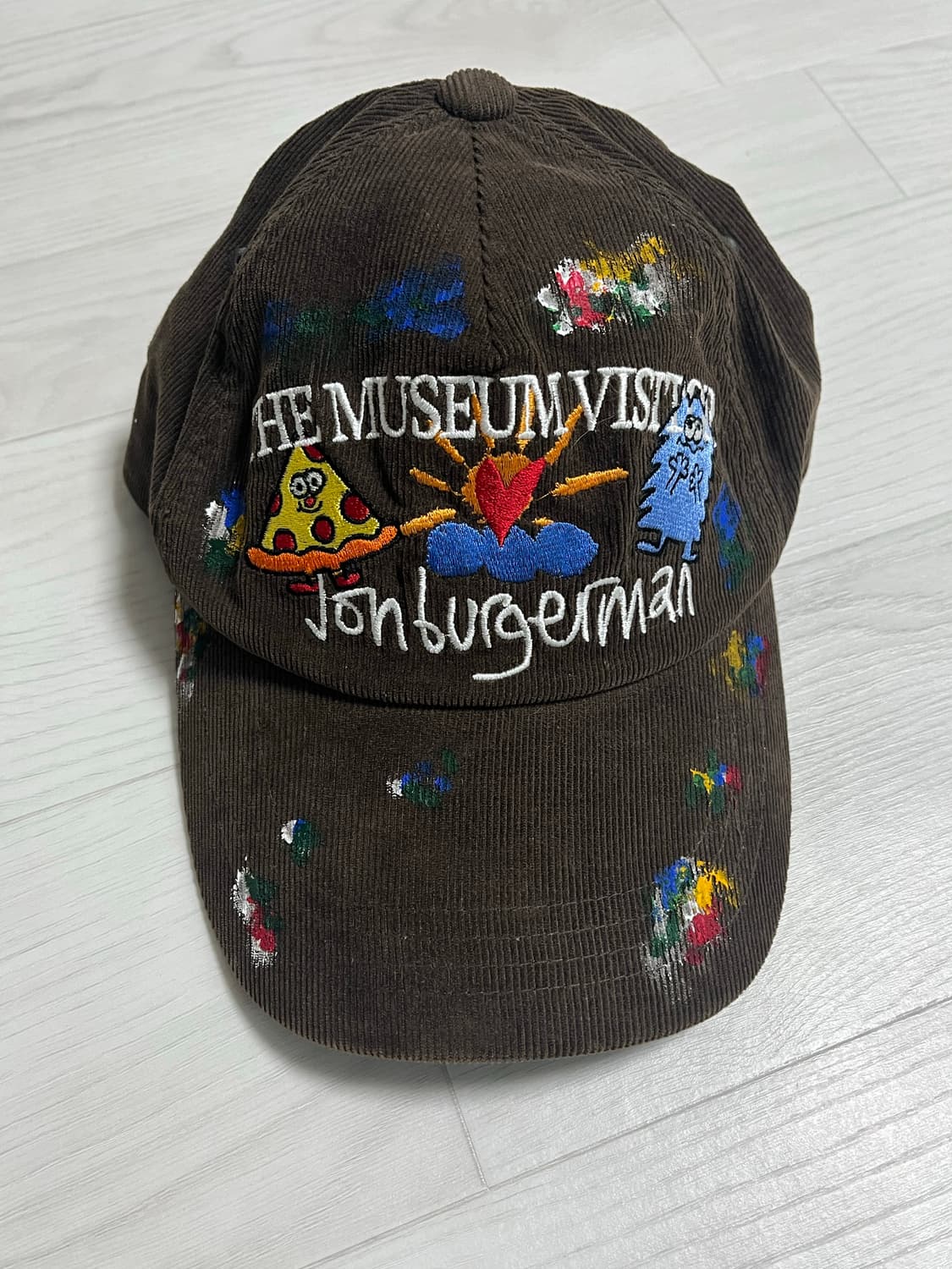 더뮤지엄비지터 존버거맨 볼캡 상품이미지1