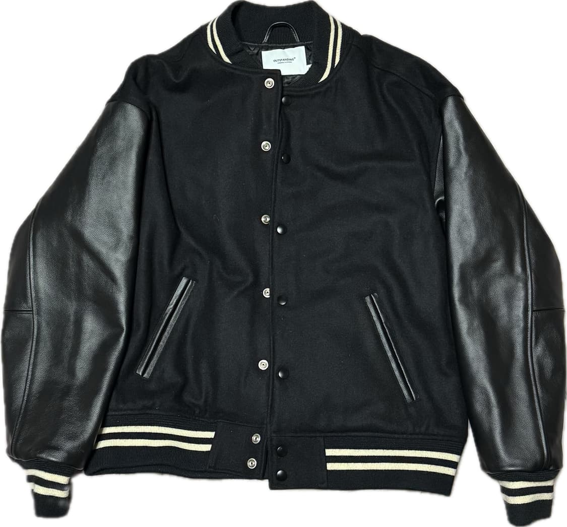 (L) 아웃스탠딩 바시티 카우하이드 상품이미지1