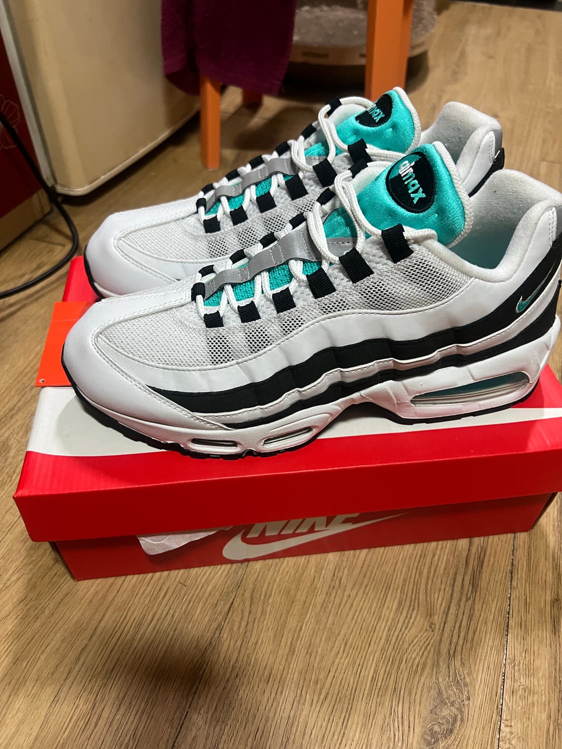 나이키 에어맥스 95 에메랄드 290 상품이미지2