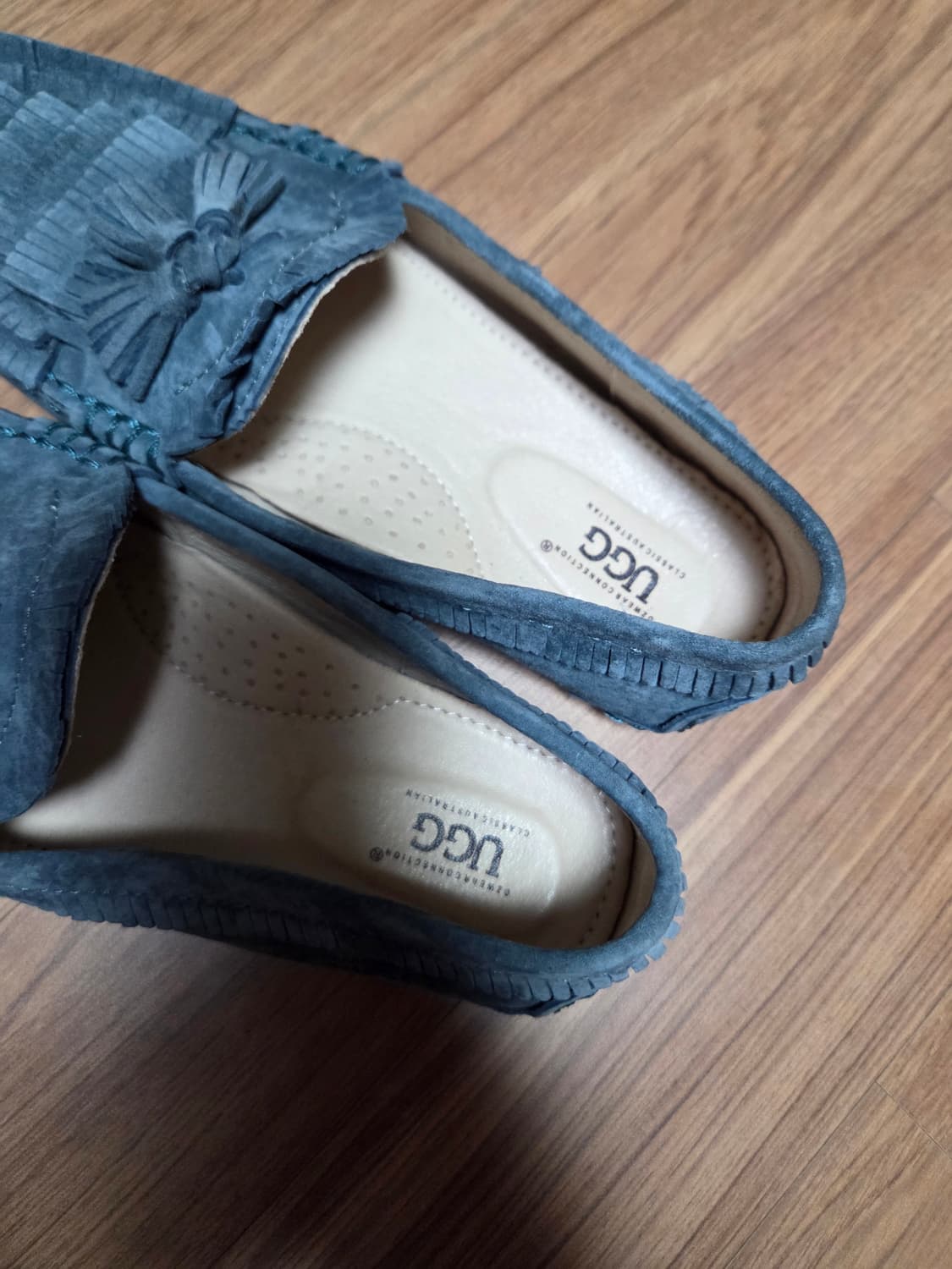 호주 UGG 테슬 모카신 240  상품이미지6