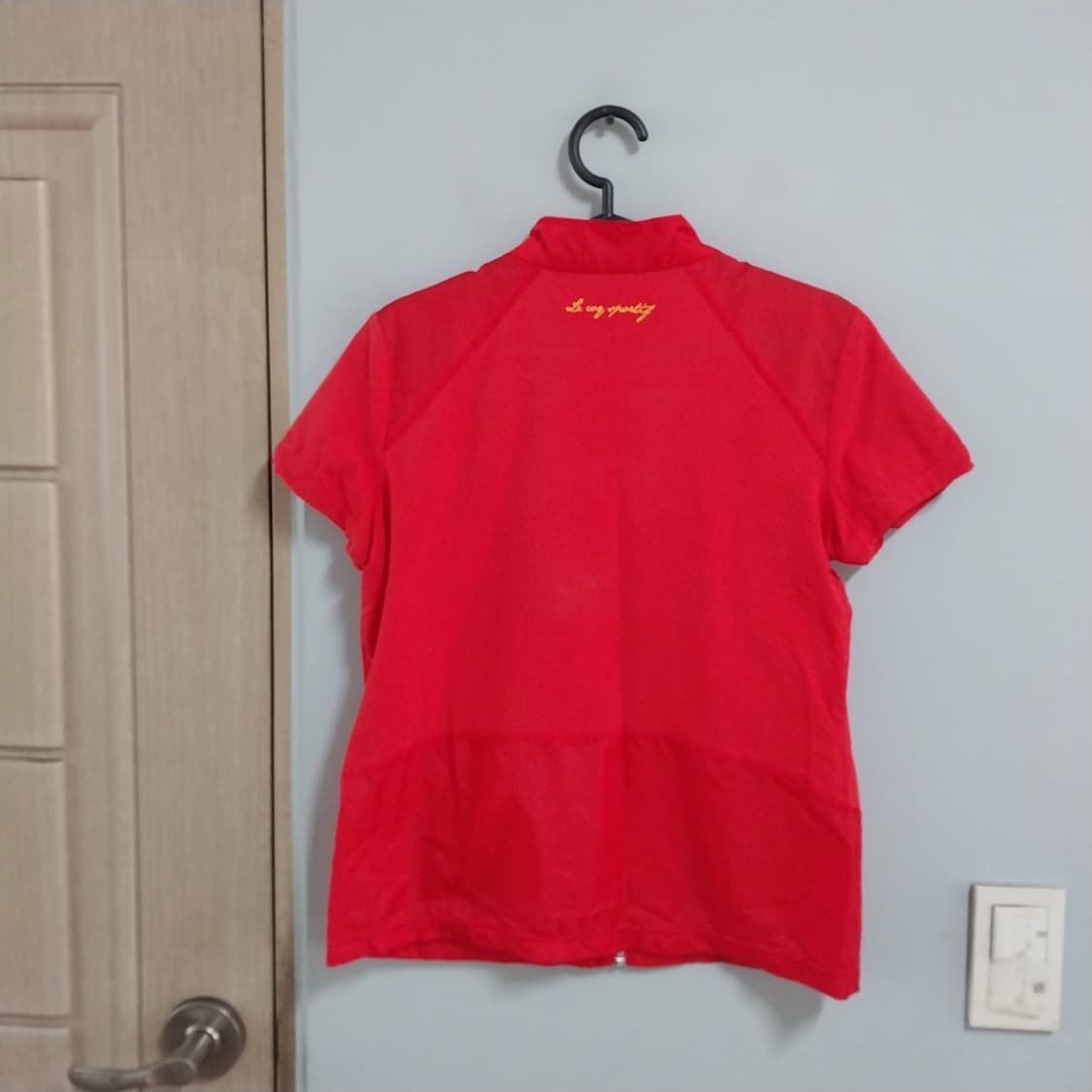 르꼬끄골프 반팔 집업 여성85 사이즈  상품이미지3