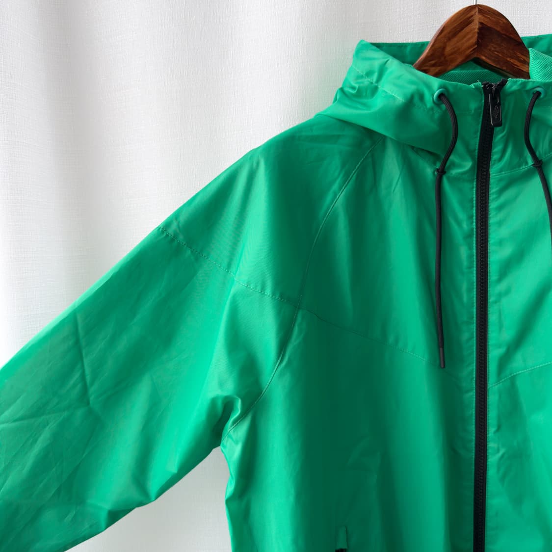 나이키 스우시 자수 바람막이 그린 M 상품이미지4