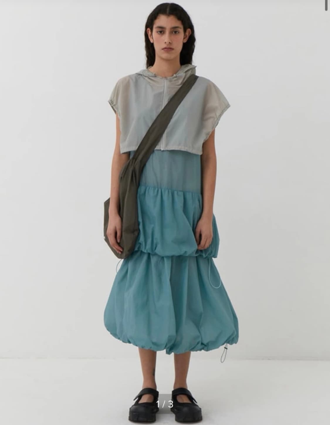 아모멘토 스트링 볼륨 드레스 스카이블루 상품이미지3