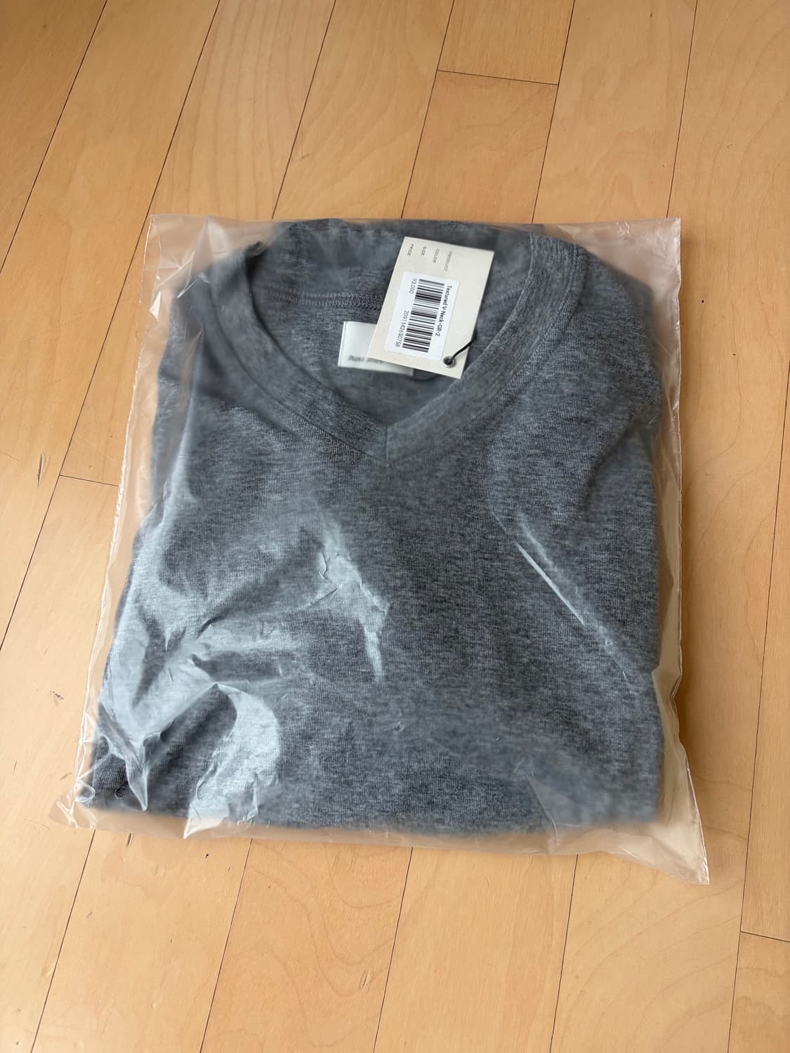 모노프리페 텍스쳐드 브이넥니트 그레이 2사이즈 상품이미지3