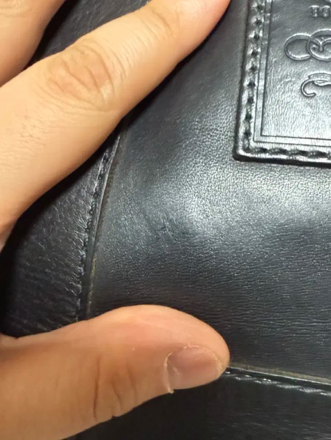 폴로 랄프 로렌 덤블 워싱 레더 토트백: 블랙 상품이미지3