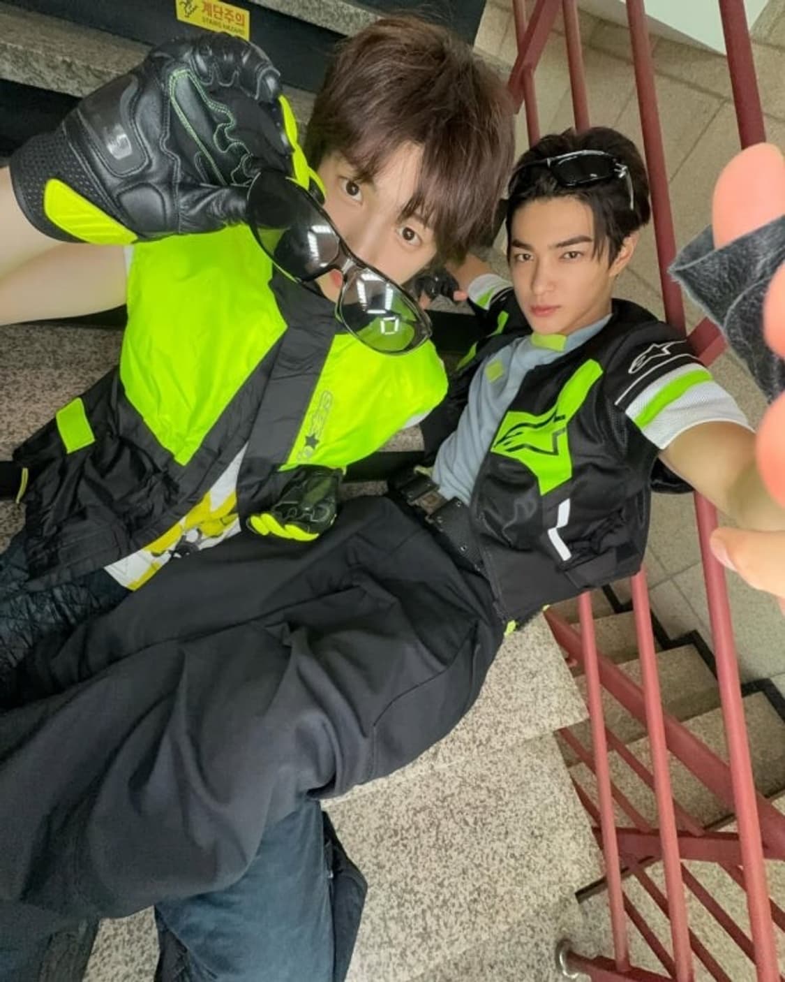 코르티스 논노드 사이드 지퍼 카고 블랙 상품이미지1