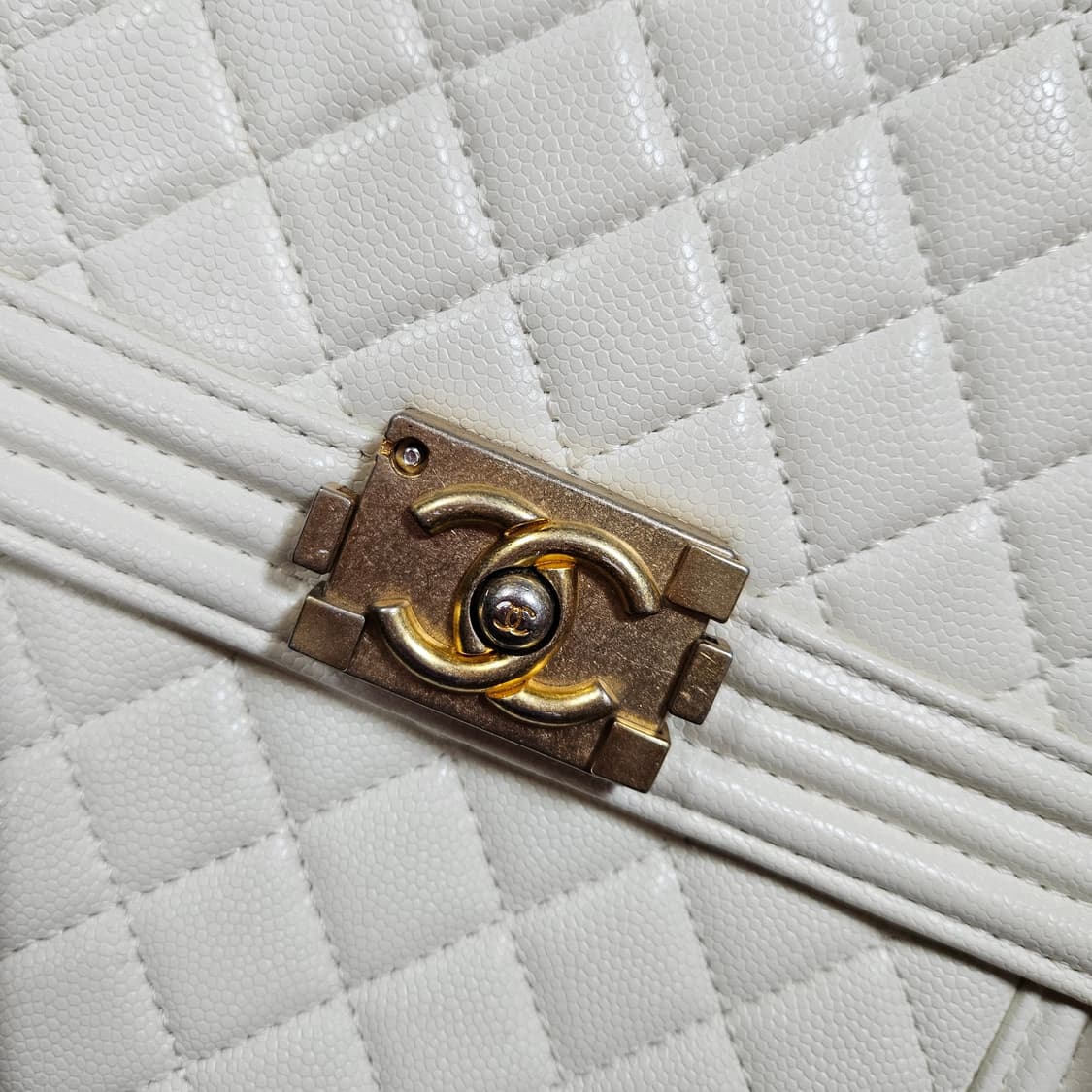 샤넬(CHANEL) 캐비어 보이 플랩백  상품이미지3