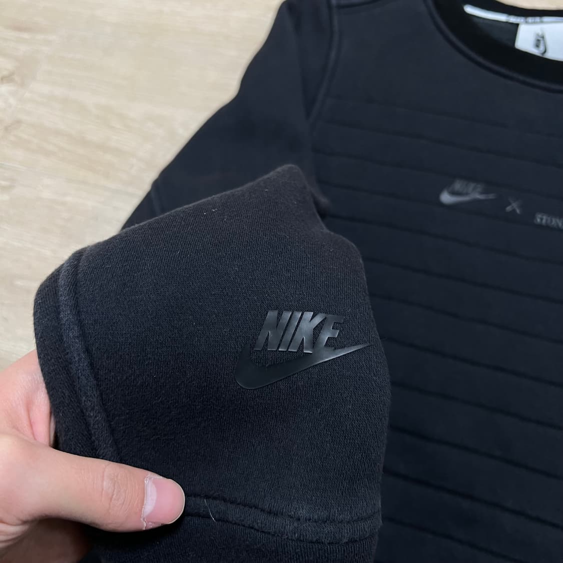 나이키 X 스톤아일랜드 콜라보 맨투맨 티셔츠 [다크네이비] L/100 상품이미지4
