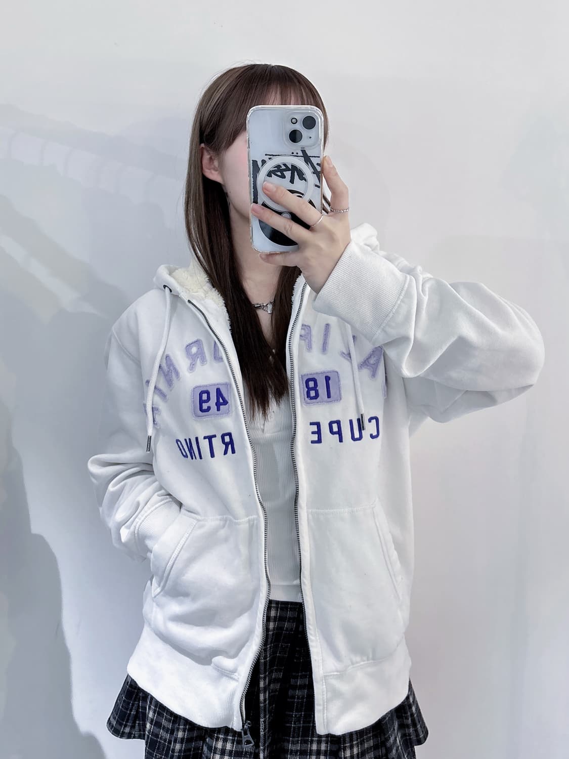 후아유 화이트 양털 후드집업 상품이미지3