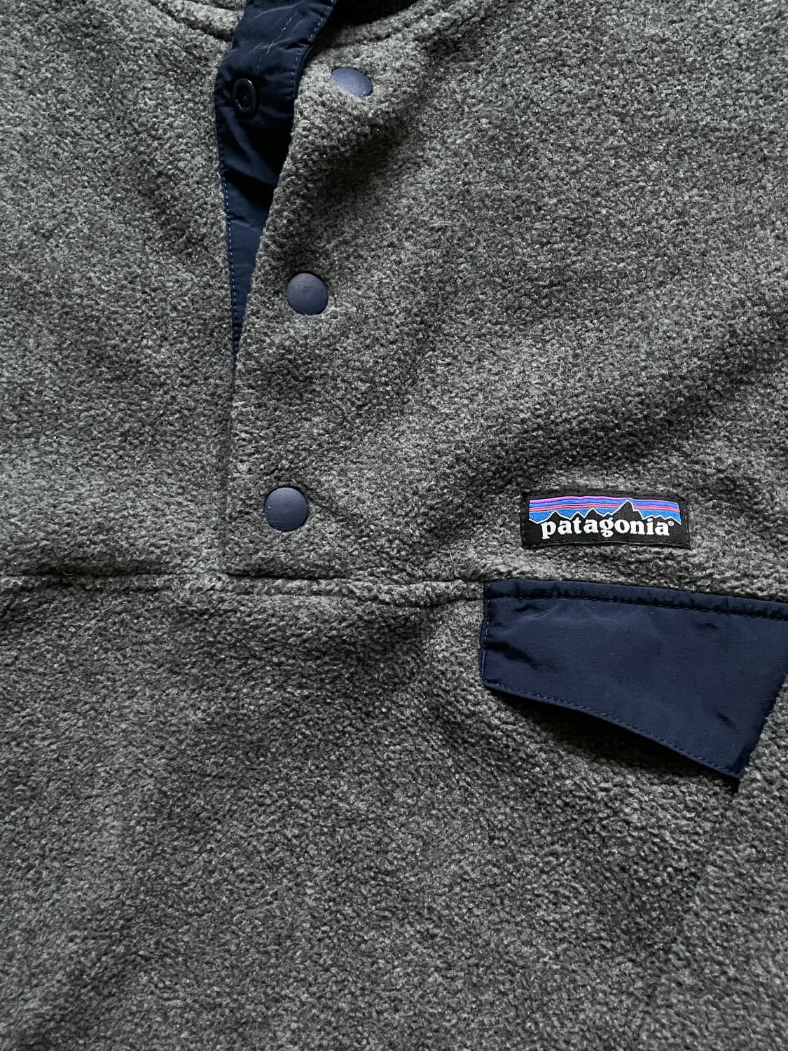 파타고니아 신칠라 니켈 네이비 그레이 플리스 patagonia 상품이미지4