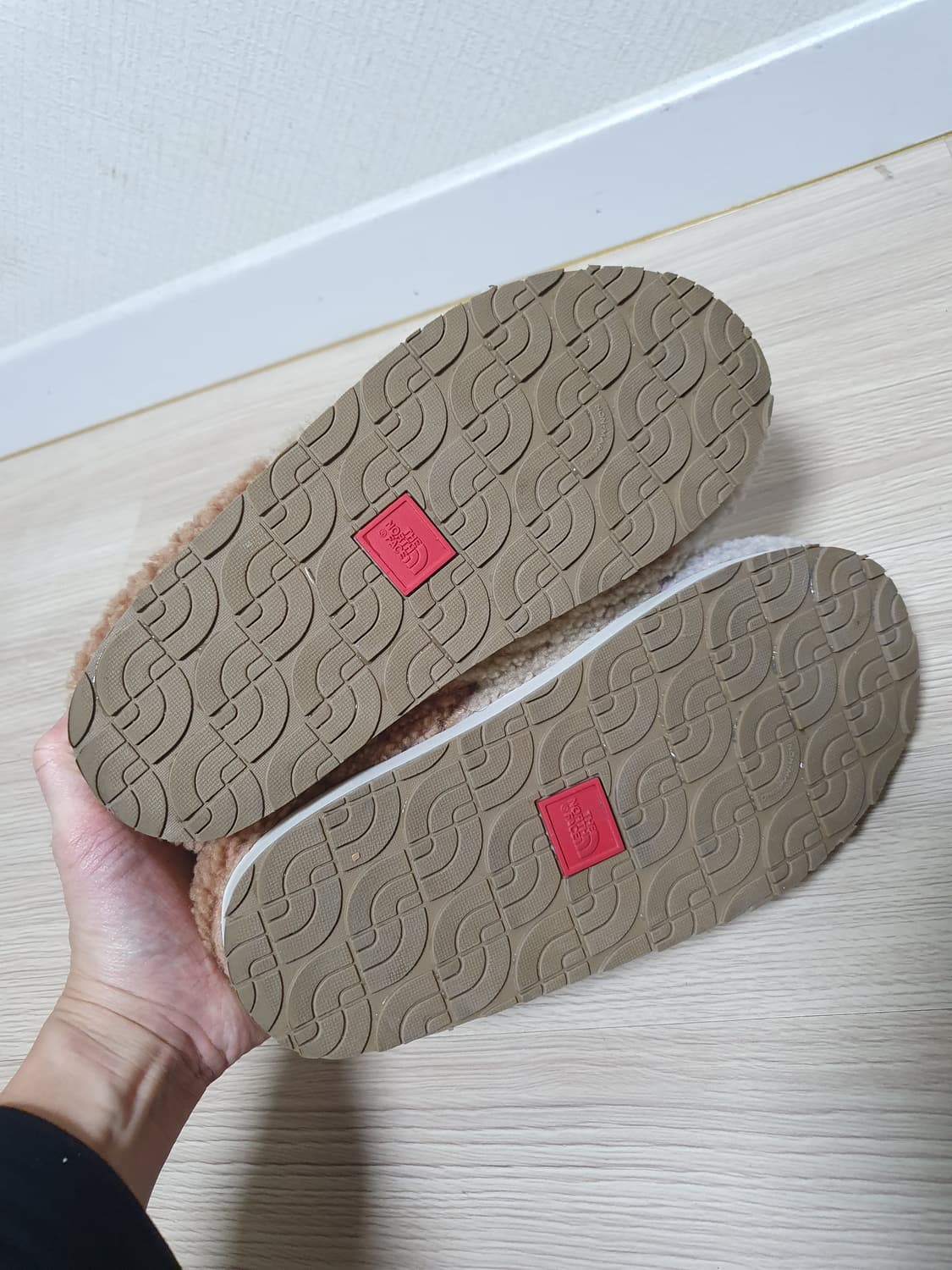 노스페이스 방한 뮬 플리스 슬리퍼 260 상품이미지7