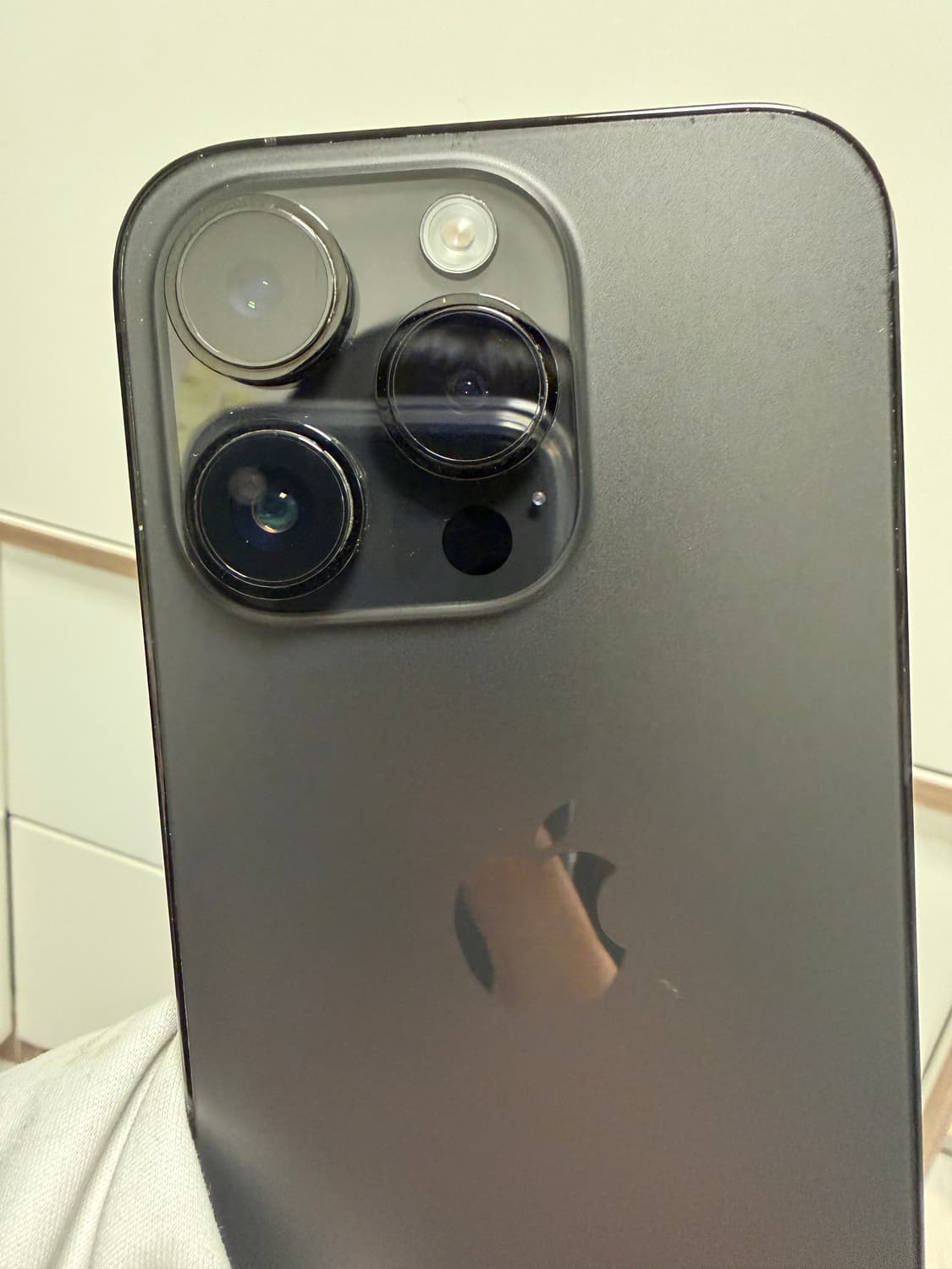 아이폰 14 프로 256 블랙 상품이미지4