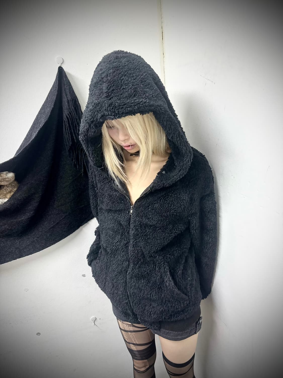 “Vintage” Y2K Black Fleece Over-Hoodie Z 상품이미지1