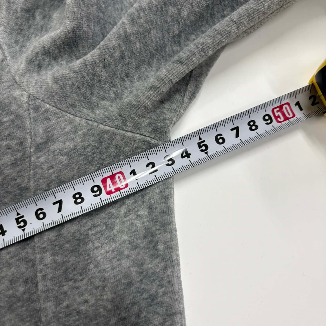 푸마 y2k 여리핏 벨루어 벨벳 걸즈 후드집업 희귀져지(S) 상품이미지7