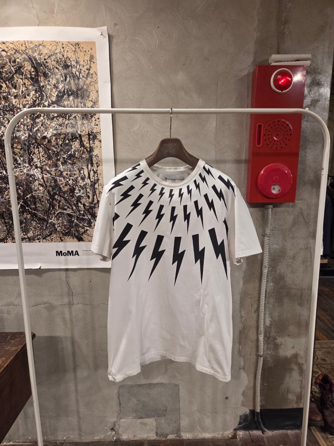 닐바렛 티셔츠 상품이미지1