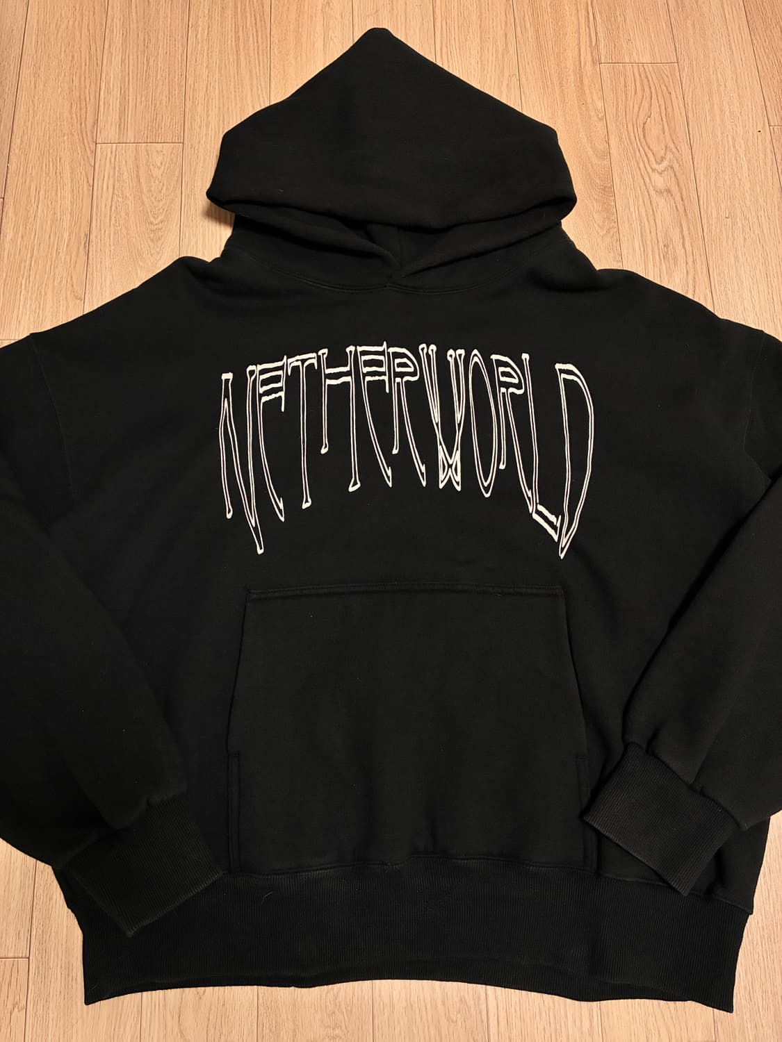 네더월드 블랙 후드티 상품이미지4