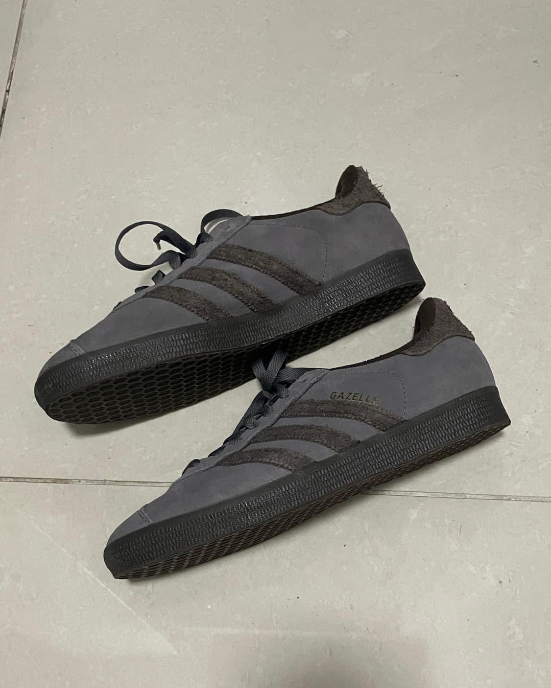 아디다스 가젤 차콜 다크 브라운 240 상품이미지5