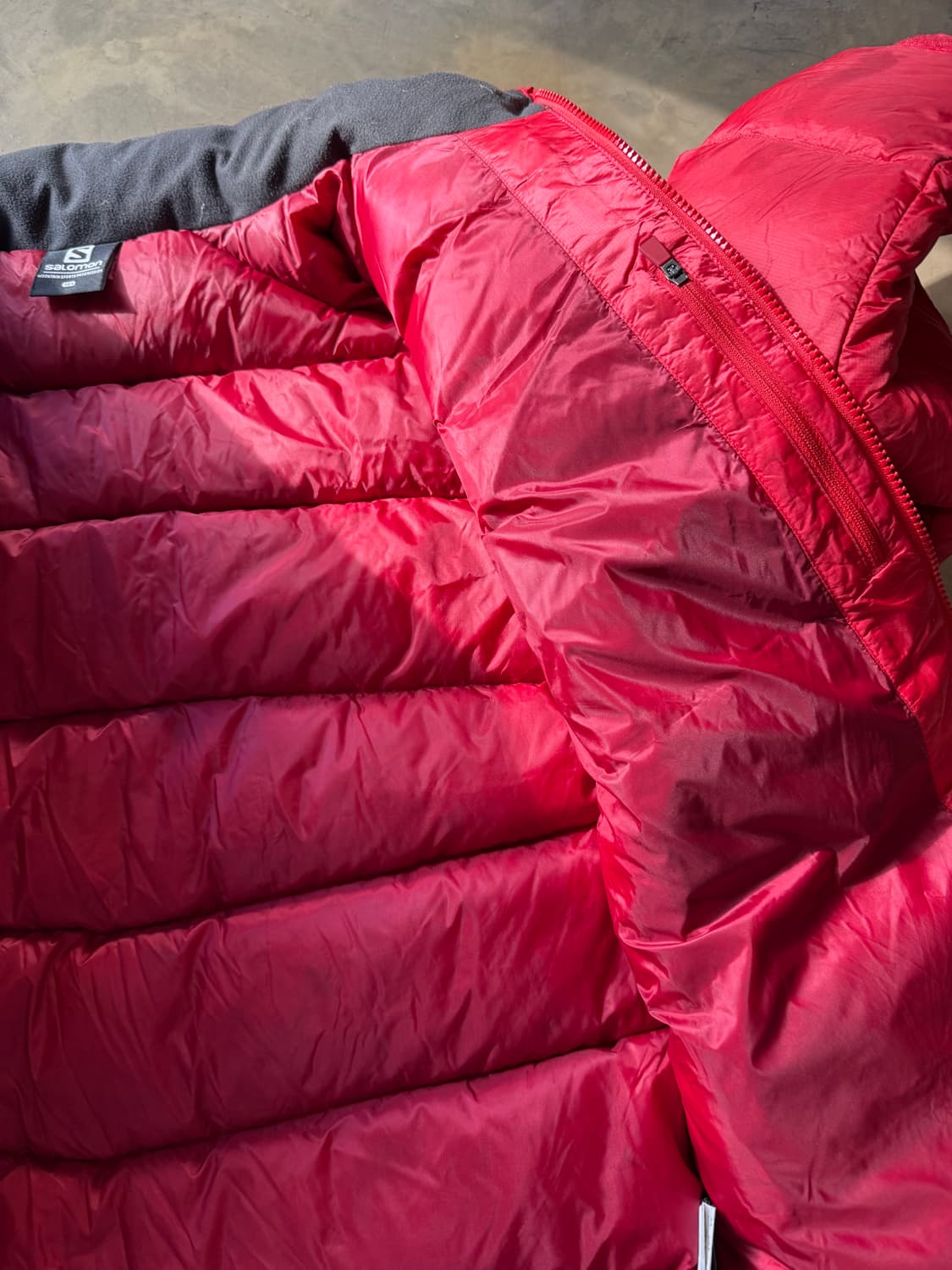 살로몬 패딩 상품이미지7