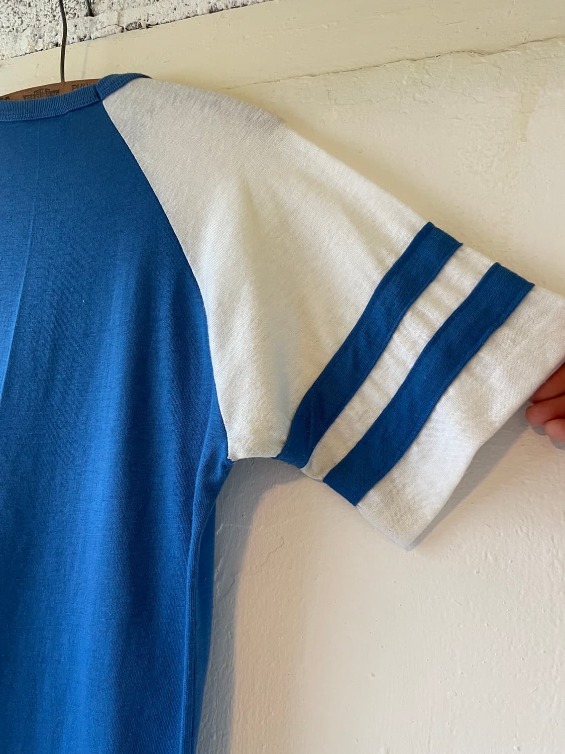 80s Vintage Levi’s Raglan Stripe T-Shirt 상품이미지9