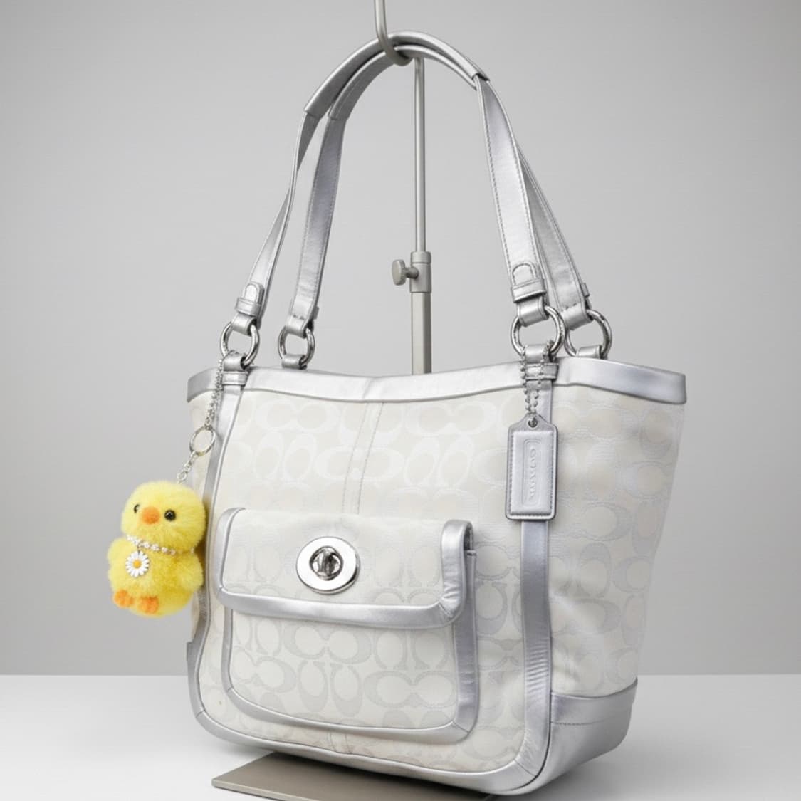 코치 실버 y2k 토트백 숄더백 상품이미지1
