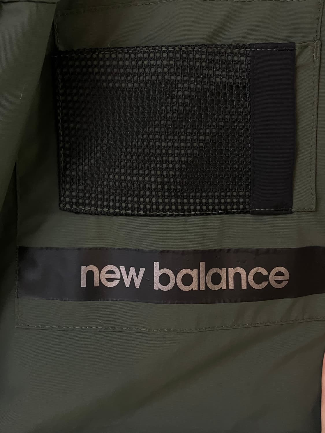 뉴발란스 (New Balance) 유틸리티 자켓 카키 상품이미지3