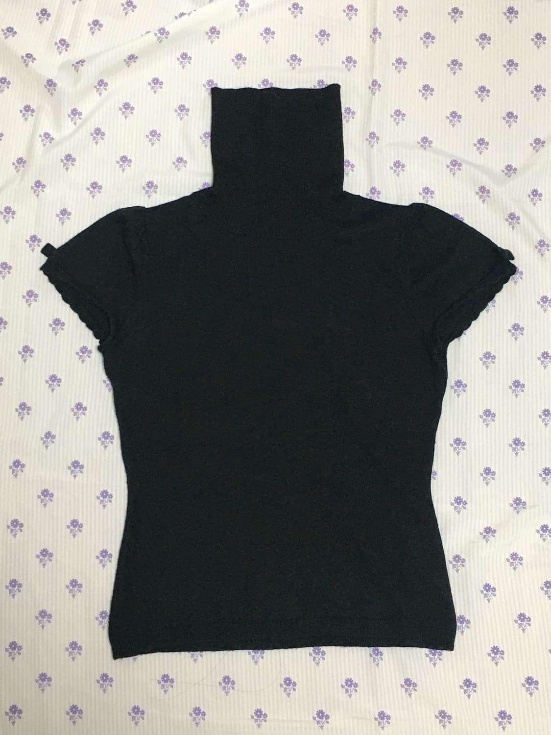 Girly Ribbon Turtleneck Top 상품이미지1