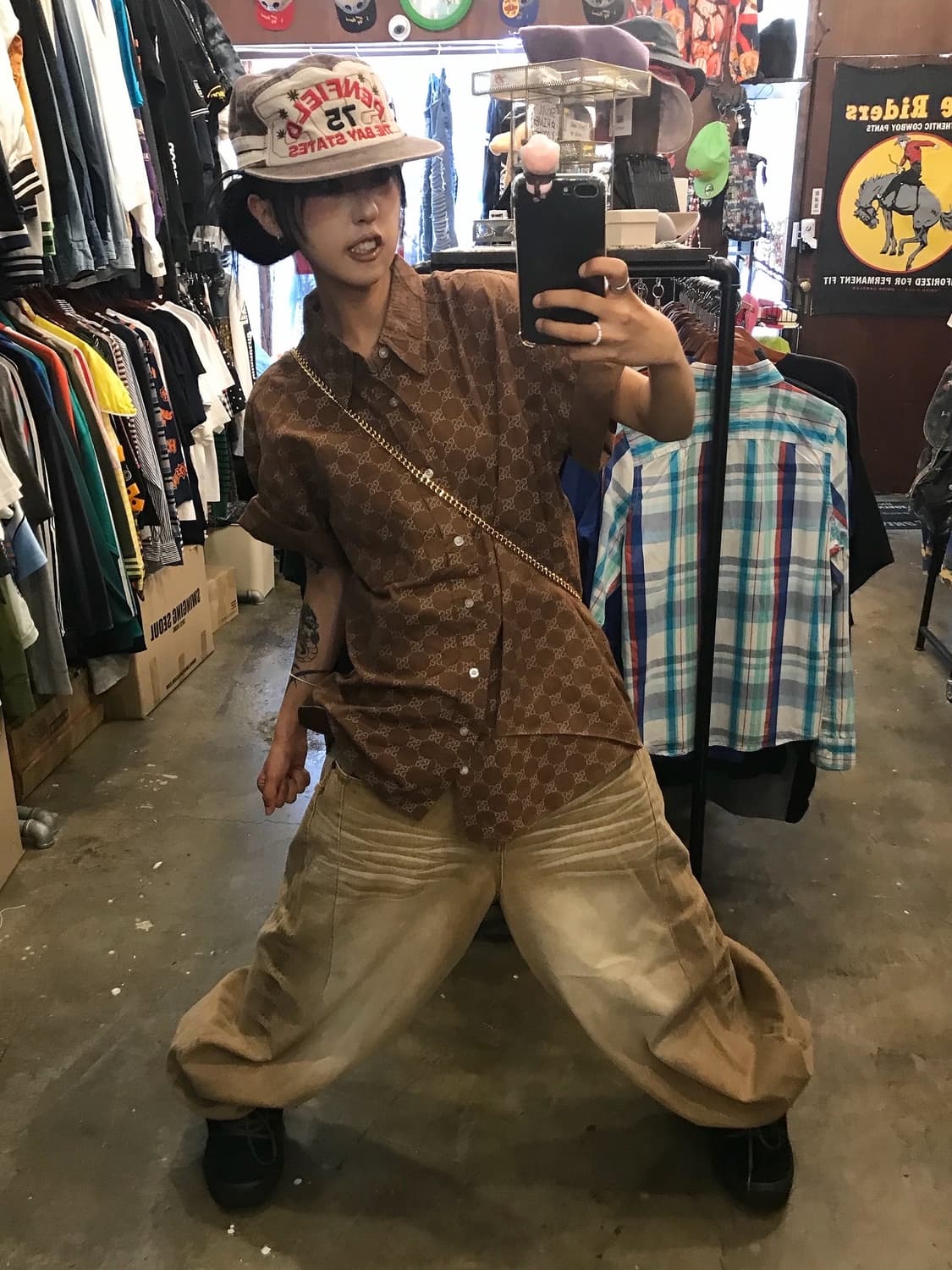 < Stussy Brown Full Logo Shirt > 상품이미지6