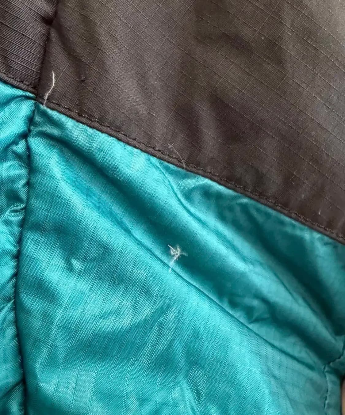 마운틴하드웨어 패딩 상품이미지4