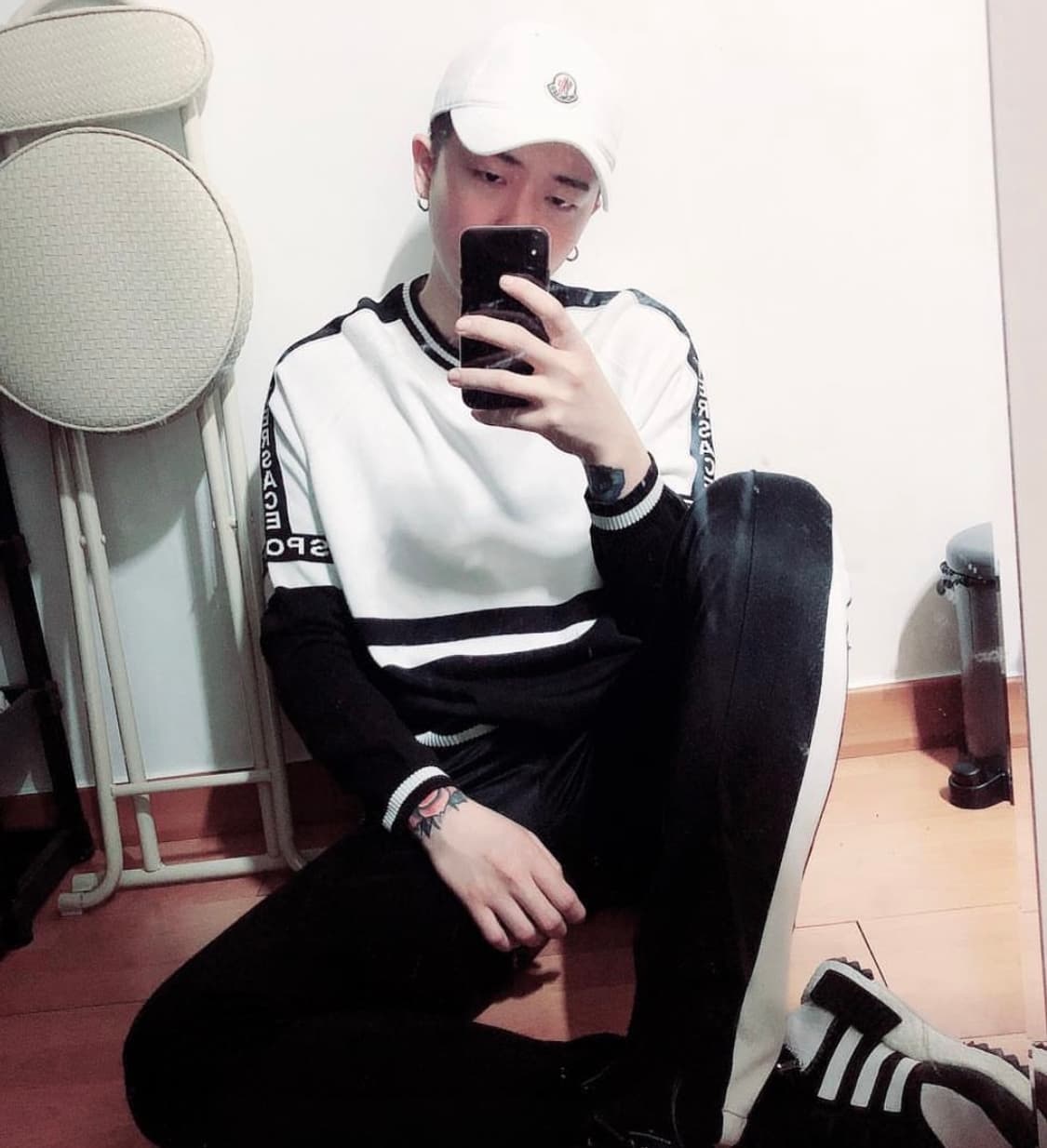 베르사체 스포츠 니트 정품 상품이미지1