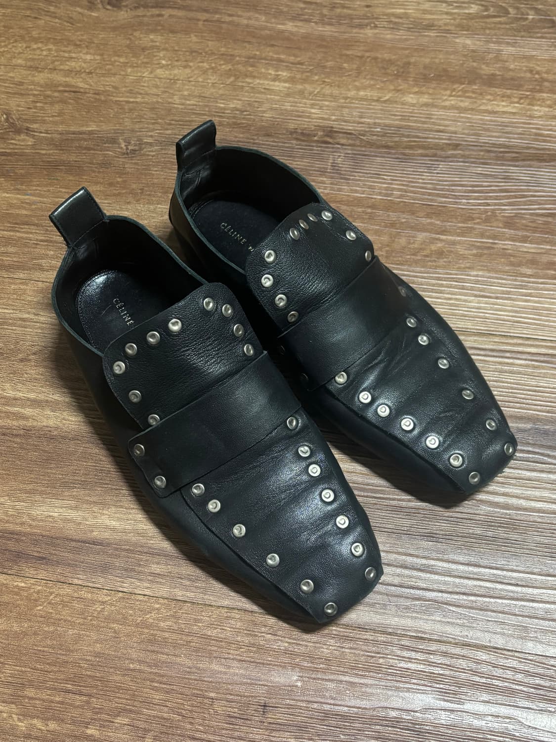 셀린느 스터드 로퍼 37.5 상품이미지1