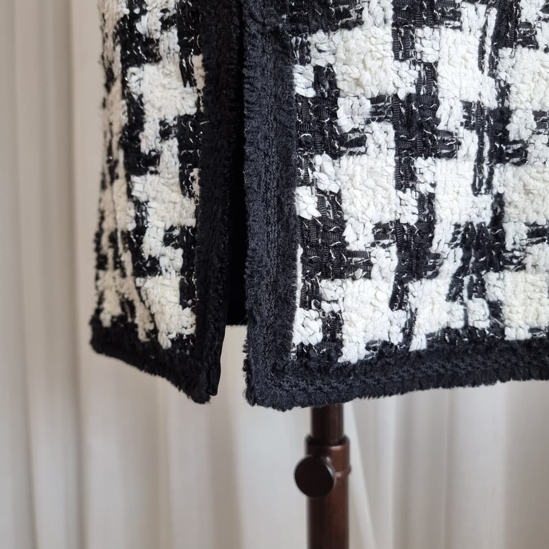 미샤 MICHAA 블랙라벨 프레스티지 울38 트위드 자켓 (55)상태최상 상품이미지9