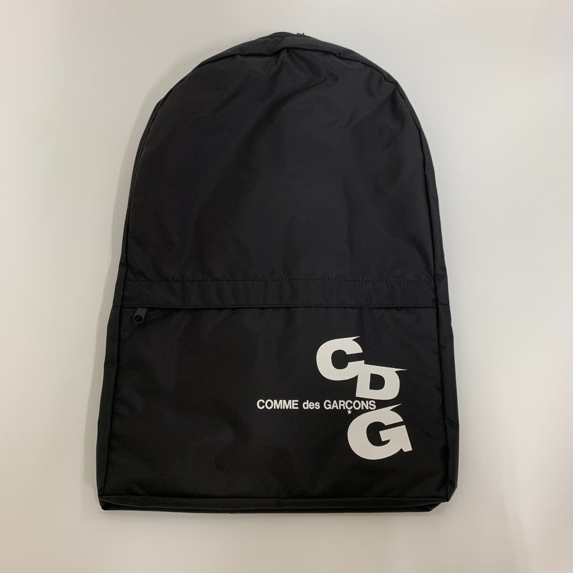 [당일 발송] 꼼데가르송 CDG 사선 로고 백팩 블랙 상품이미지1