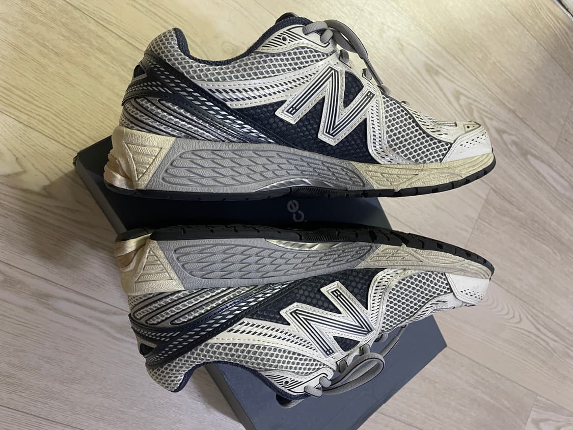 뉴발란스 860v2 상품이미지4