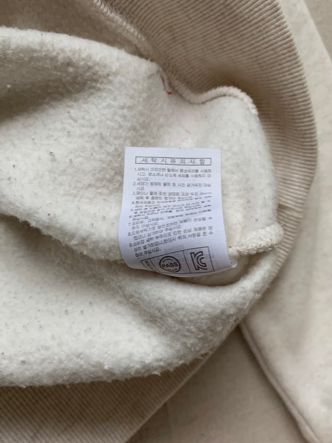 디키즈 자수로고 아이보리 레드 맨투맨 상품이미지9