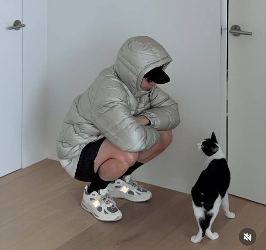 뉴발란스 플라잉 77 슈퍼라이트 후드 구스다운 자켓 상품이미지3