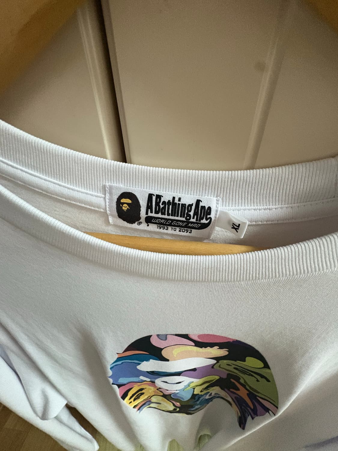 베이프 화이트 롱슬리브 상품이미지3