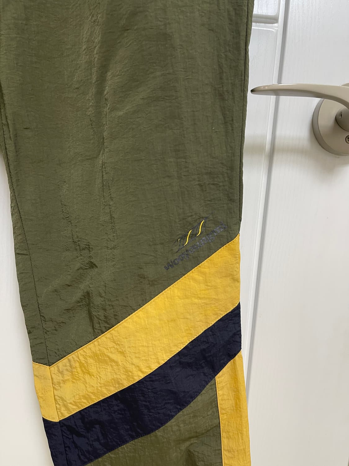 우영미 파리 나일론 팬츠 48 상품이미지2