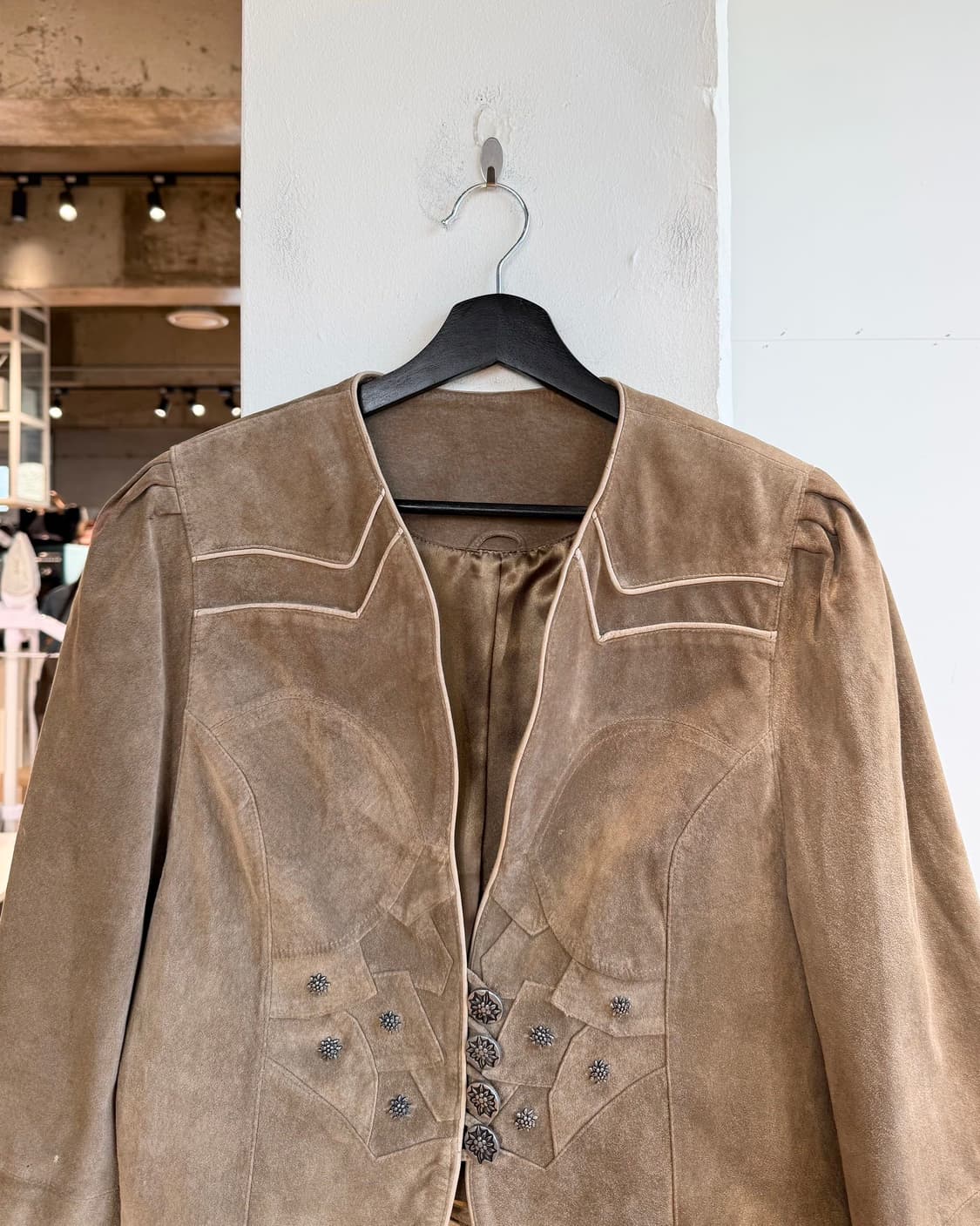 랜드하우스 브라운 스웨이드 자켓  상품이미지3