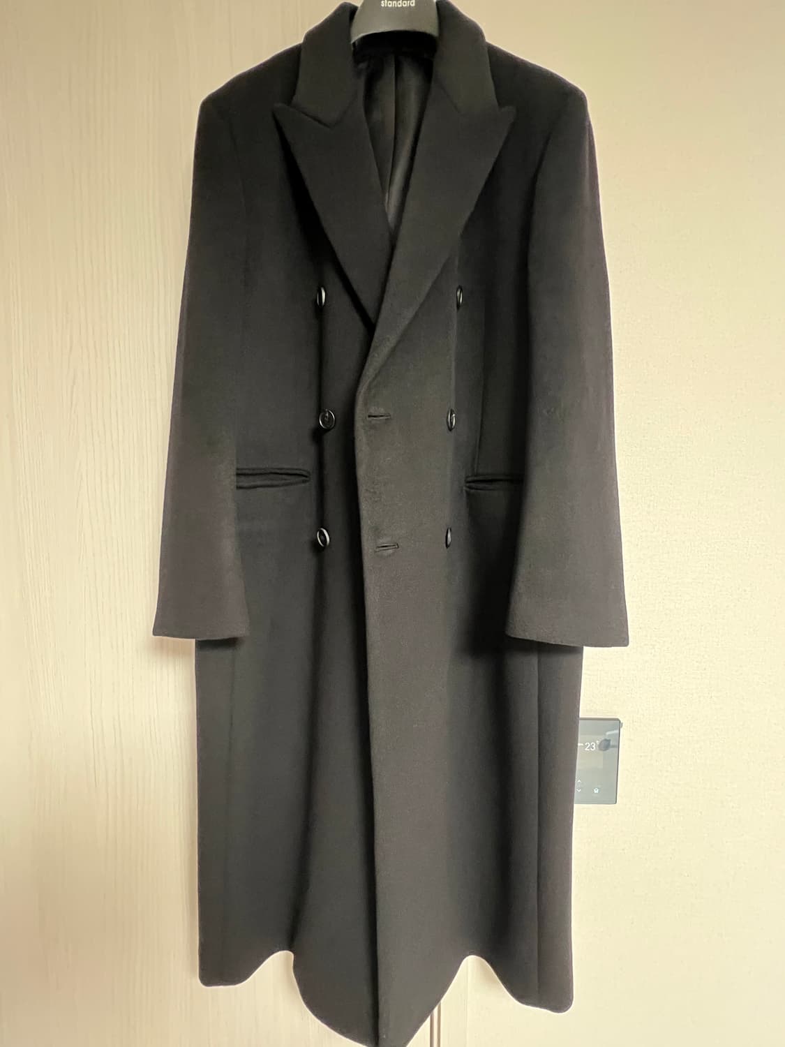 (새상품) 무탠다드 캐시미어 대디 숄더 더블 롱 코트 급처합니다 상품이미지2