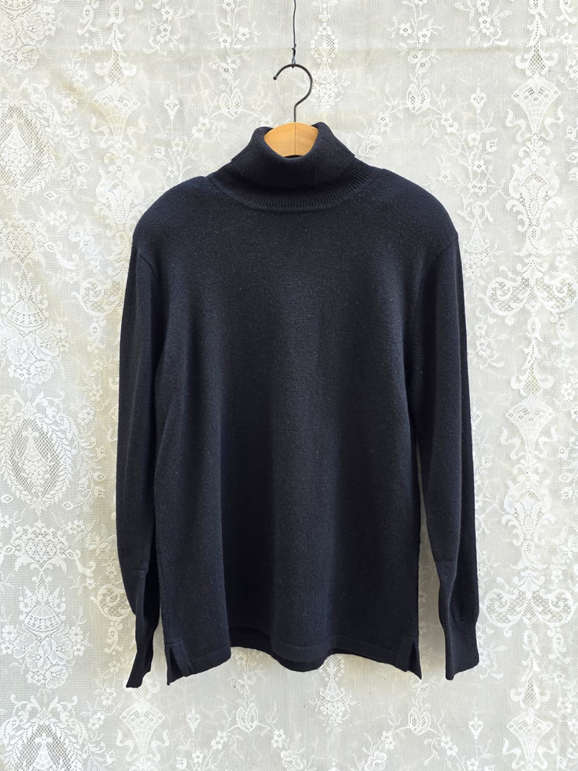 캐시미어 100% 터틀넥 니트 상품이미지1