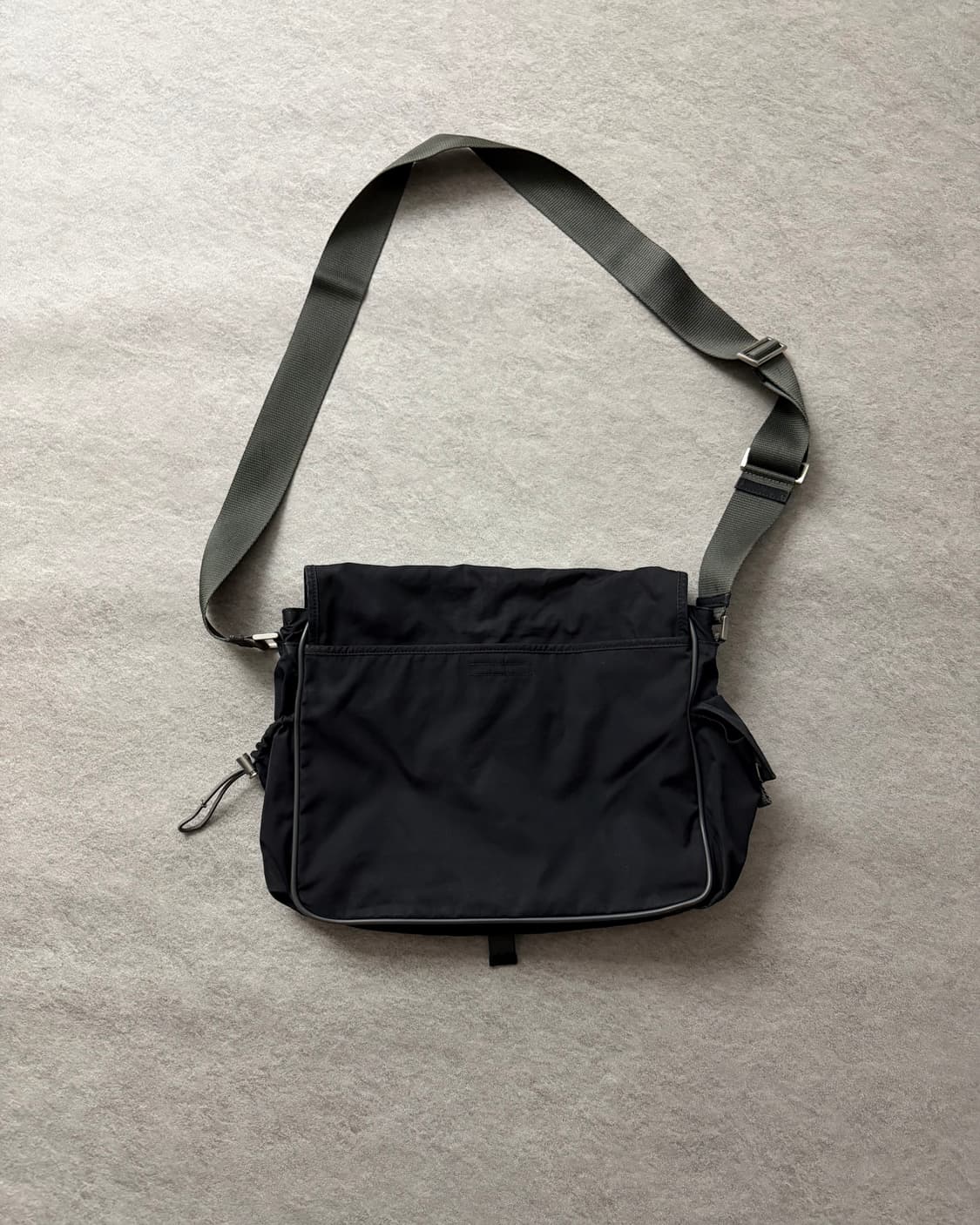 프라다 스포츠 나일론 숄더백 상품이미지2