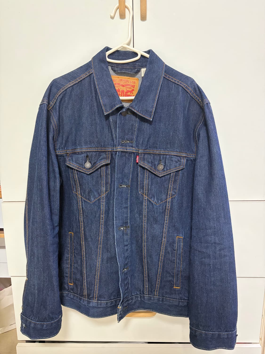 리바이스 진청 트러커자켓3세대 L사이즈 판매합니다! 상품이미지1