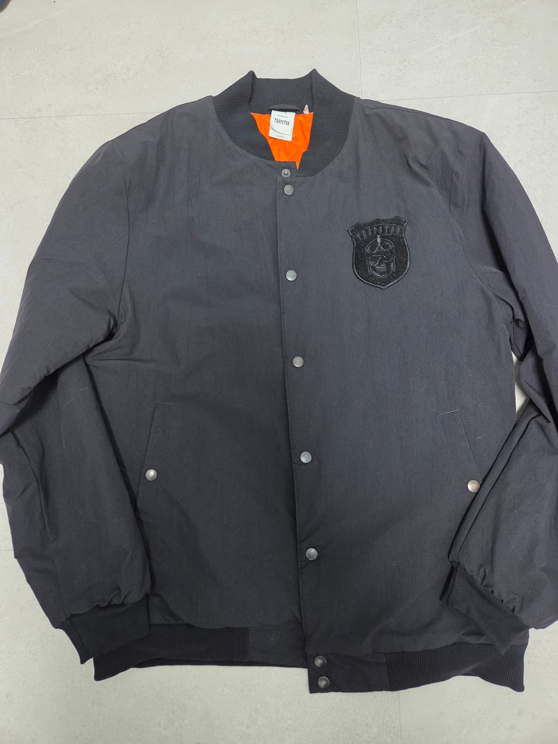 푸마와 트랩스타(Trapstar) 콜라보 봄버자켓 상품이미지1