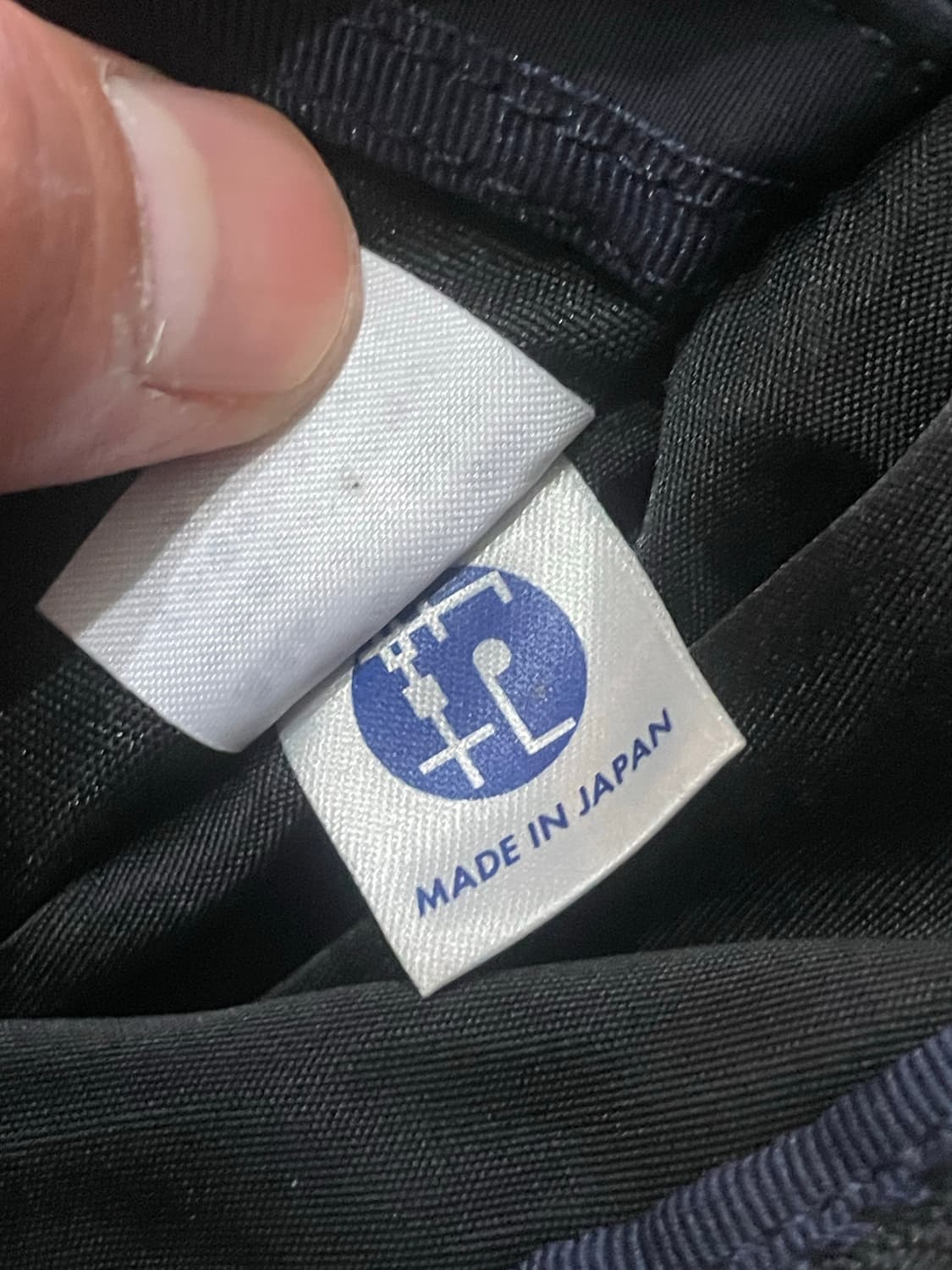 요시다 포터 미니 크로스백 블랙 상품이미지8