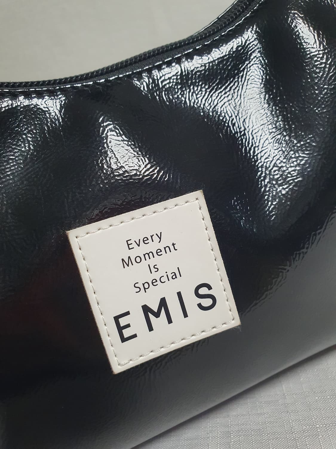 이미스 에나멜 호보백  상품이미지5