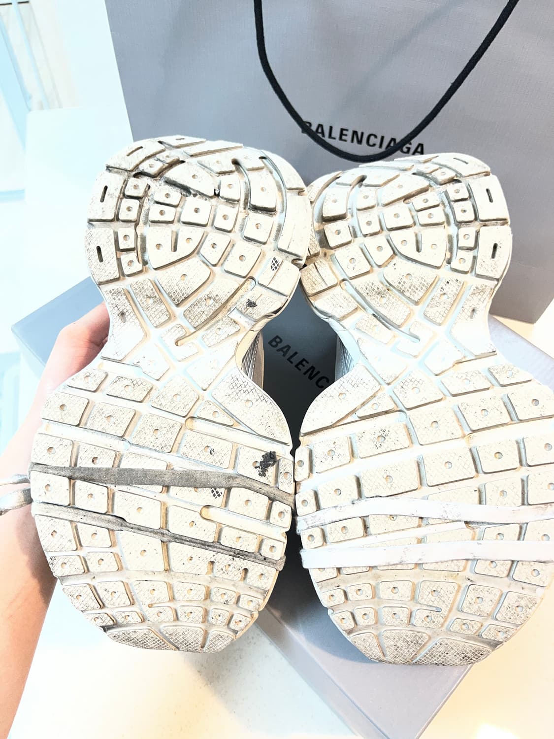 발렌시아가 3XL 썸머메쉬 스니커즈 화이트실버 상품이미지7